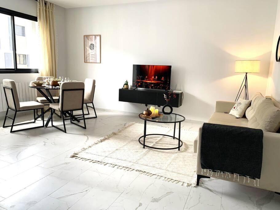 Appartement Luxueux Aux Jardins De Carthage Sidi Daoud Exterior photo